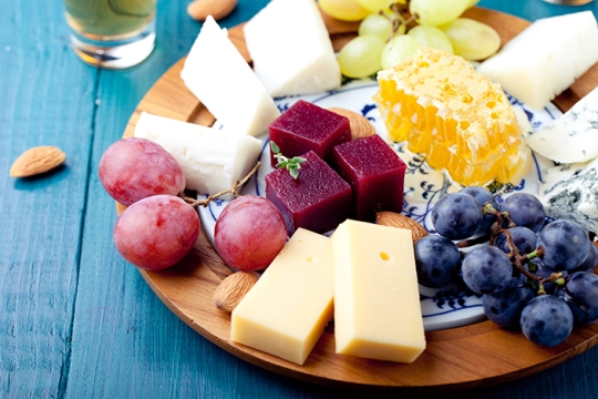 Wine Jelly & Frosted Grapes for the Jewish Holiday of Tu BiShvat